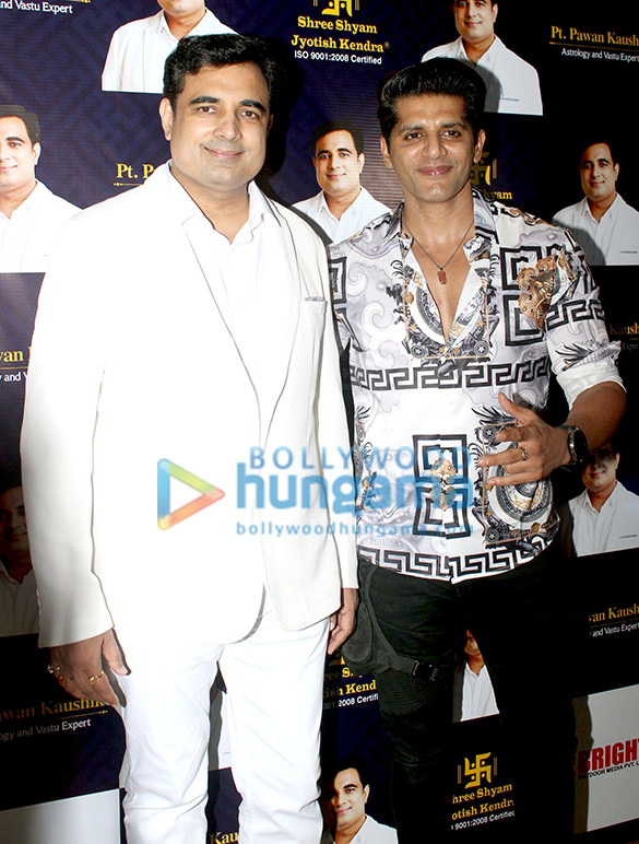 photos rahul roy karanvir bohra dheeraj kumar and others attended pandit pawan kaushiks birthday bash 4