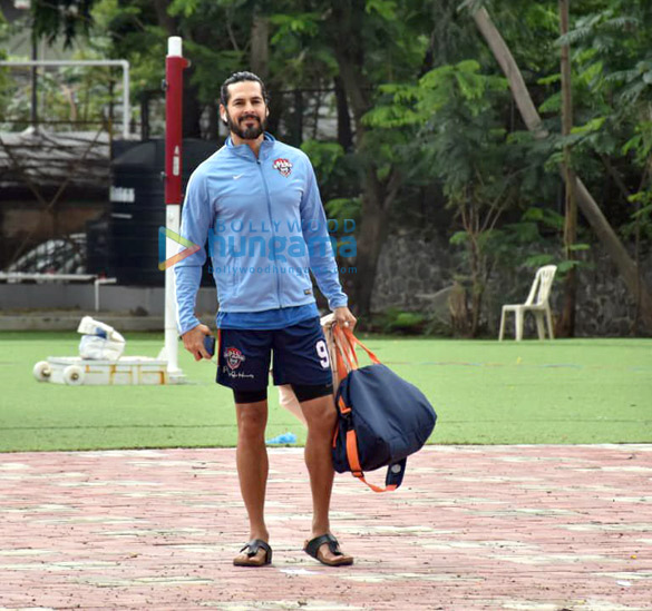 photos ranbir kapoor dino morea abhishek bachchan and others snapped at all stars football match 5