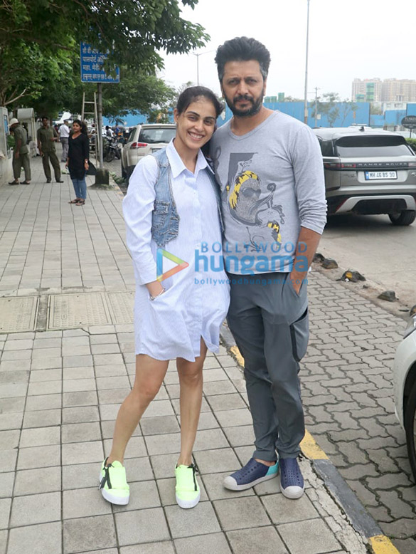 photos riteish deshmukh and genelia dsouza spotted at bkc 3