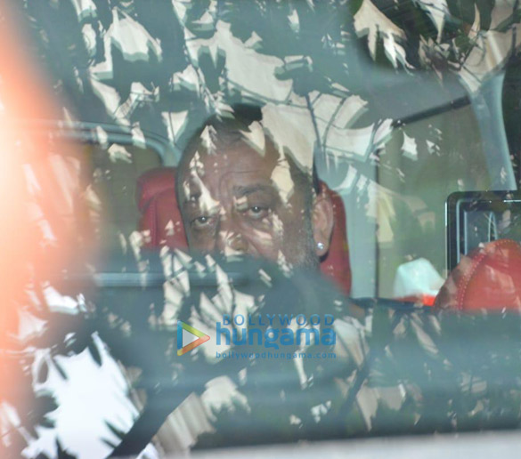 photos sanjay dutt spotted at anand pandits office in juhu 3 3