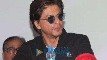 Photos: Shah Rukh Khan snapped at an event at Bandra station