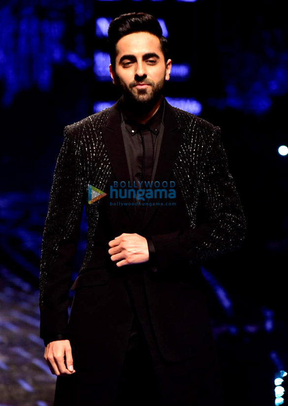 photos shahid kapoor disha patani ayushmann khurrana and others walk the ramp as show stoppers at lakme fashion week 2019 day 4 10