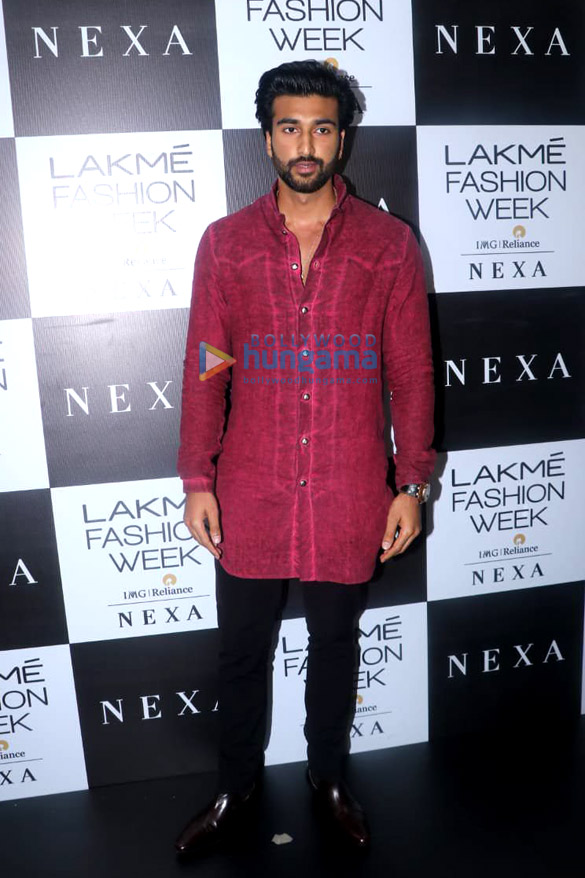 photos shahid kapoor disha patani ayushmann khurrana and others walk the ramp as show stoppers at lakme fashion week 2019 day 4 12
