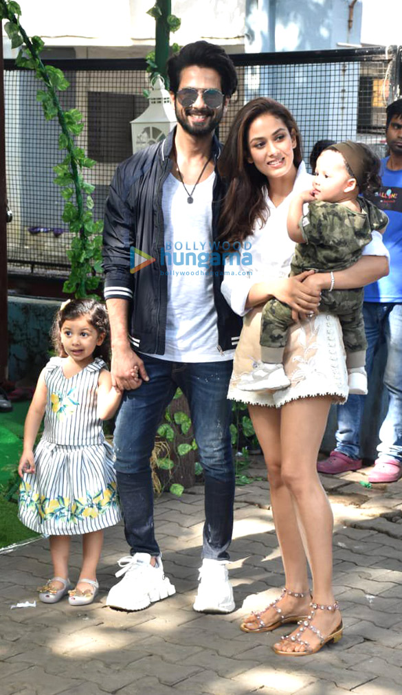 Photos: Shahid Kapoor and others snapped celebrating Misha’s birthday Photos: Shahid Kapoor and others snapped celebrating Misha’s birthday