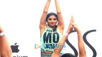 Photos: Shilpa Shetty snapped post her yoga session
