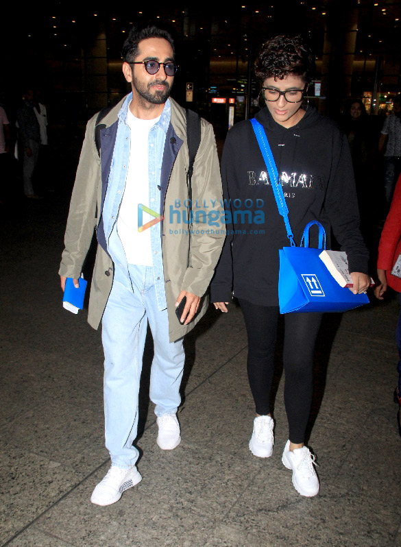 photos sonam kapoor ahuja anil kapoor and ayushmann khurrana snapped at the airport 1