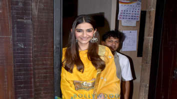 Photos: Sonam Kapoor Ahuja, Arjun Kapoor, Mohit Marwah, Anshula Kapoor and Rhea Kapoor snapped celebrating Rakshabandhan