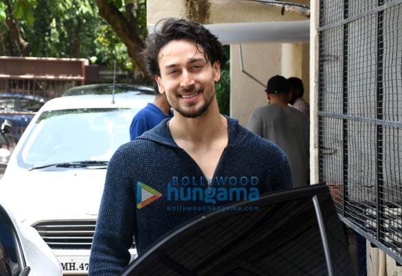 photos tiger shroff spotted at a dance class in andheri 3