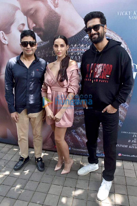 photos vicky kaushal nora fatehi and bhushan kumar snapped at the pachtaoge event 1