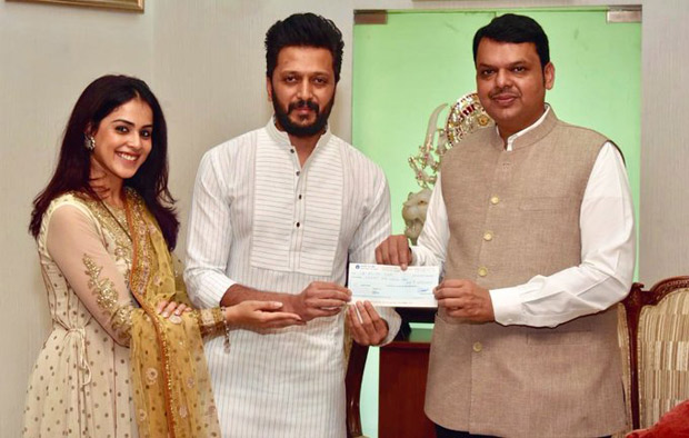 Riteish Deshmukh and Genelia D'souza donate Rs 25 lakh for Maharashtra Floods relief fund Riteish Deshmukh and Genelia D'souza donate Rs 25 lakh for Maharashtra Floods relief fund
