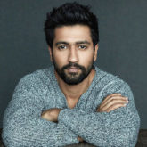 Vicky Kaushal is over the moon as he receives flowers from Amitabh Bachchan and Jaya Bachchan for winning a national award