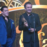 Rajkumar Hirani wins the IIFA award for Best Director in the last 20 years for '3 Idiots'