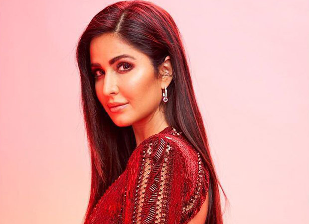 IIFA Rocks Katrina Kaif slays in a red colored backless outfit by Julien Macdonald at the green carpet