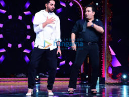 Photos: Ayushmann Khurrana snapped on sets of Nach Baliye 9 promoting his film Dream Girl