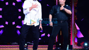 Photos: Ayushmann Khurrana snapped on sets of Nach Baliye 9 promoting his film Dream Girl