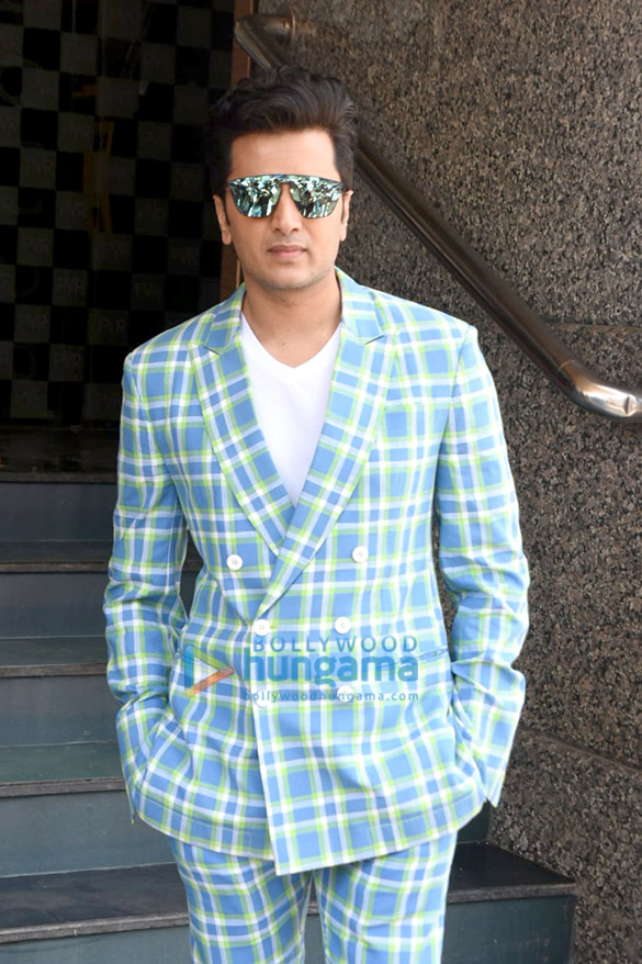 photos celebs grace the trailer launch of marjaavaan 6