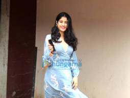 Photos: Janhvi Kapoor snapped at the gym