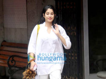 Photos: Janhvi Kapoor spotted outside her pilates class