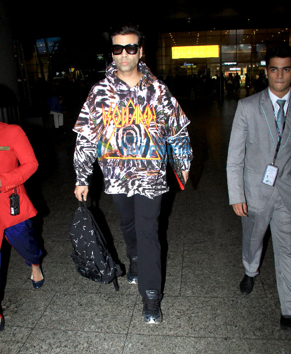 Photos: Karan Johar, Nushrat Bharucha, Ayushmann Khurrana and Ahan Shetty snapped at the airport Photos: Karan Johar, Nushrat Bharucha, Ayushmann Khurrana and Ahan Shetty snapped at the airport