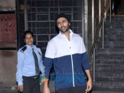 Photos: Kartik Aaryan snapped at the gym in Juhu