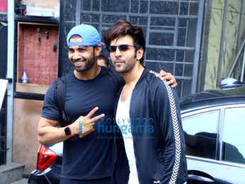 Photos: Kartik Aaryan snapped at the gym