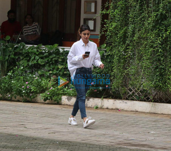 Photos: Mouni Roy spotted at Maddock office Photos: Mouni Roy spotted at Maddock office