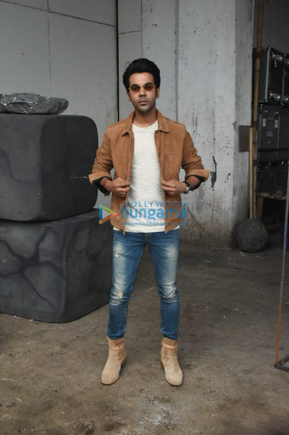 photos rajkummar rao and mouni roy snapped promoting their film made in china 2