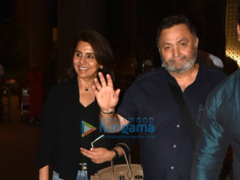 Photos: Rishi Kapoor and Neetu Singh snapped at the airport