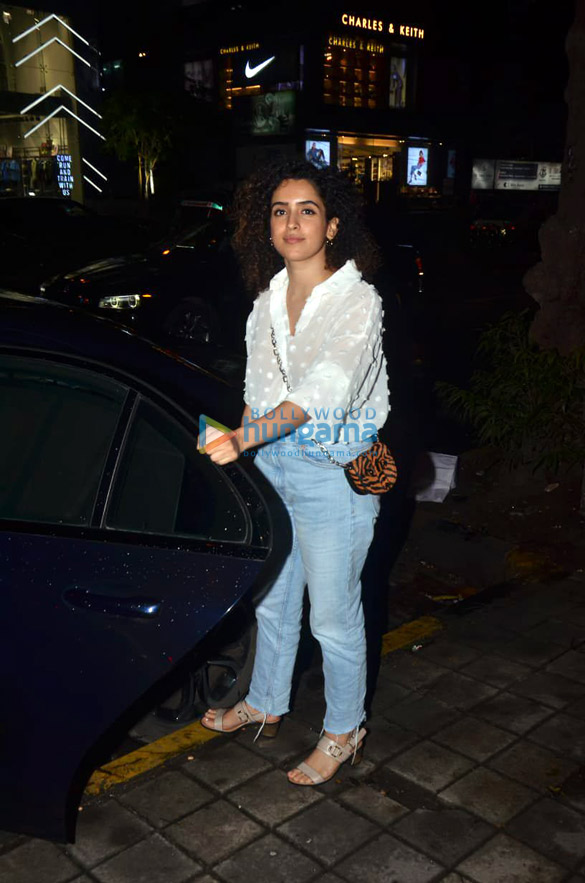 photos sanya malhotra snapped in bandra 1