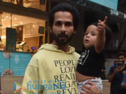 Photos: Shahid Kapoor snapped with his kids Misha and Zain at Foodhall in Khar
