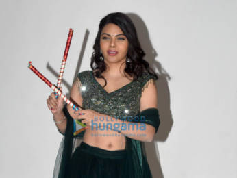 Photos: Sherlyn Chopra snapped during Navratri shoot