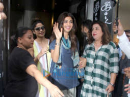 Photos: Shilpa Shetty, Shamita Shetty, Farah Khan and Siddharth Anand snapped with their family at Bastian in Bandra