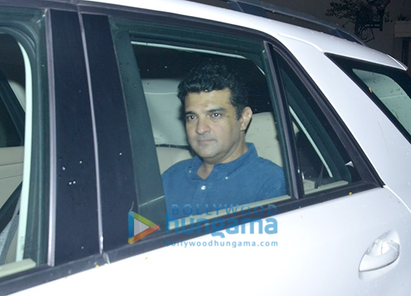 photos shraddha kapoor sushant singh rajput and others grace the special screening of chhichhore at yrf studio 12