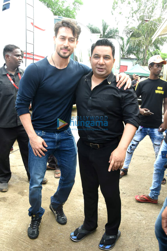 Photos: Tiger Shroff and Ahmed Khan snapped on location of Baaghi 3 shoot Photos: Tiger Shroff and Ahmed Khan snapped on location of Baaghi 3 shoot