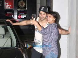 Photos: Varun Dhawan snapped at gym in Khar