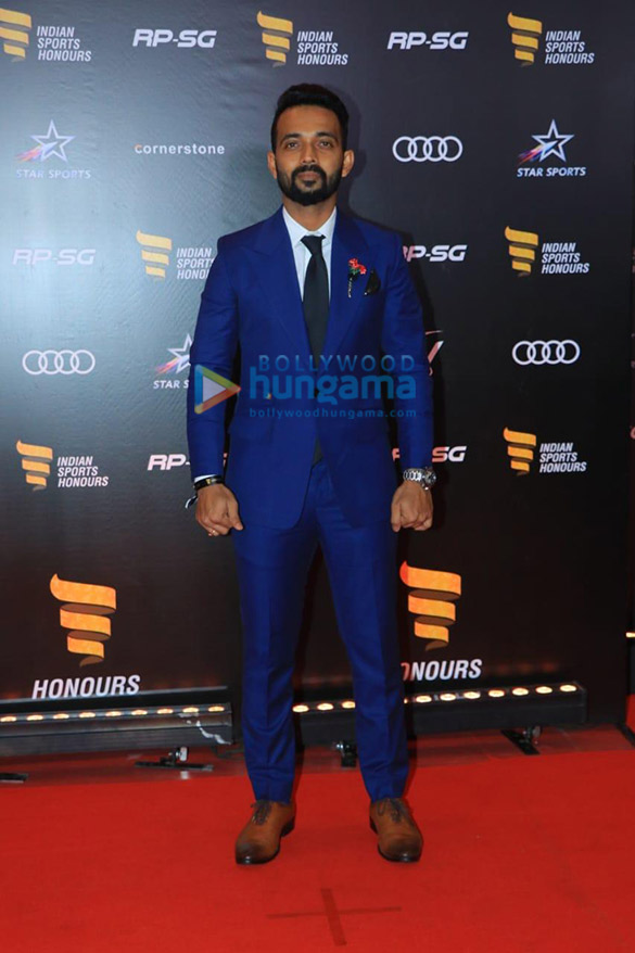 photos virat kohli anushka sharma and others snapped at indian sports honors 2019 012 10