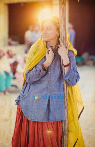 Movie Stills from the movie Saand Ki Aankh