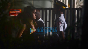 On the sets of the movie Sadak 2