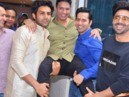 Varun Dhawan, Kartik Aaryan, Aparshakti Khurana enjoy the Ganesh Chaturthi celebrations with Bhushan Kumar