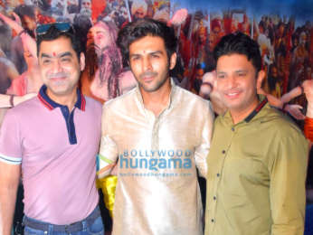 Photos: Varun Dhawan, Kartik Aaryan and others snapped at T-Series' Ganpati celebration