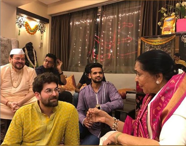 Watch: Neil Nitin Mukesh recreates this iconic song of Asha Bhosle with the singer herself