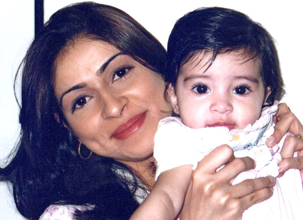 Bhavana Panday shares a couple of Ananya Panday’s childhood pictures as she turns 21!