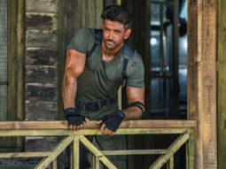 Box Office: War Day 5 in overseas