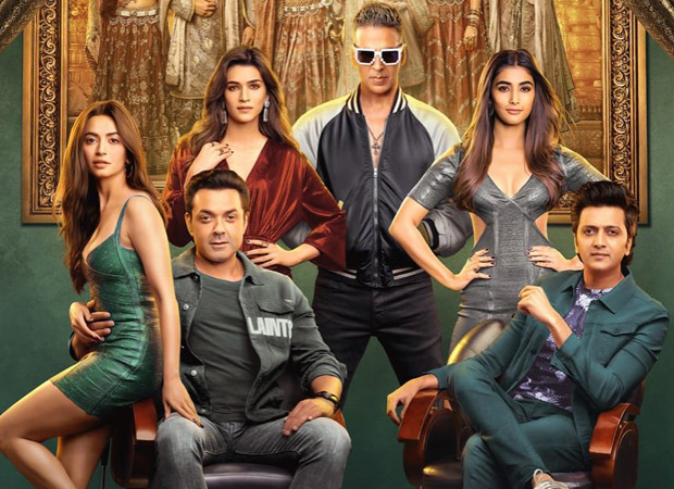 Housefull 4 Box Office Collections: The Akshay Kumar starrer fares well on first Monday Housefull 4 Box Office Collections: The Akshay Kumar starrer fares well on first Monday