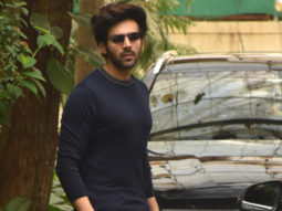 Kartik Aaryan spotted at Juhu PVR