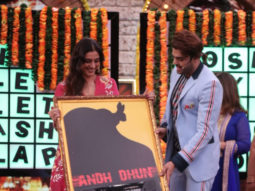 Maniesh Paul’s special gift for Tabu left the actress pleasantly surprised!