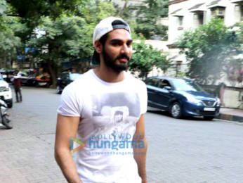 Photos: Ahan Shetty, Tania Shroff and Mana Shetty snapped at Suzzett in Bandra