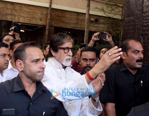 photos amitabh bachchan greets his fans on his birthday at pratiksha 3