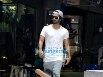 Photos: Amrita Arora and Shahid Kapoor spotted at the gym