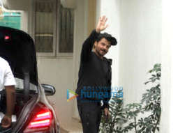 Photos: Anil Kapoor snapped in Juhu